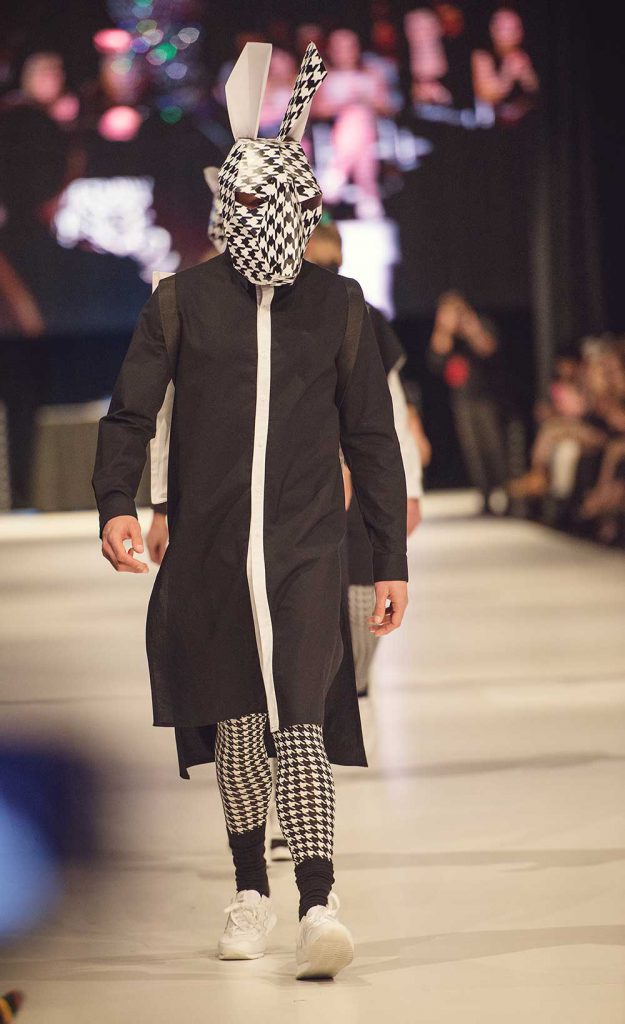 15.05.13-Perpetually-Five-+-Clare_06