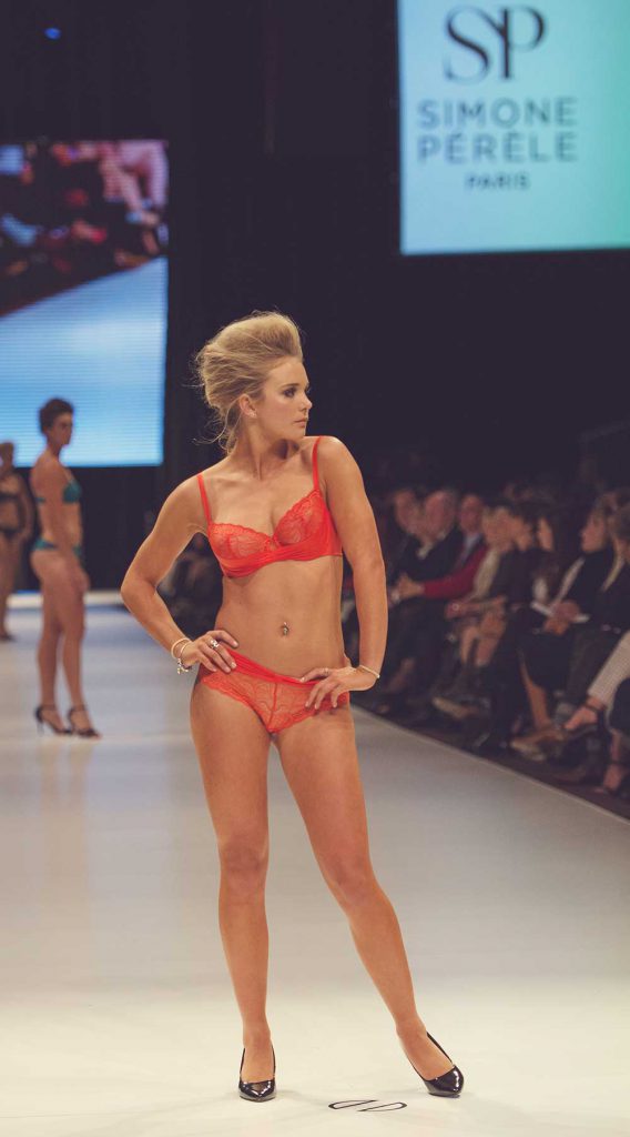 15.05.13-Simone-Perele_06