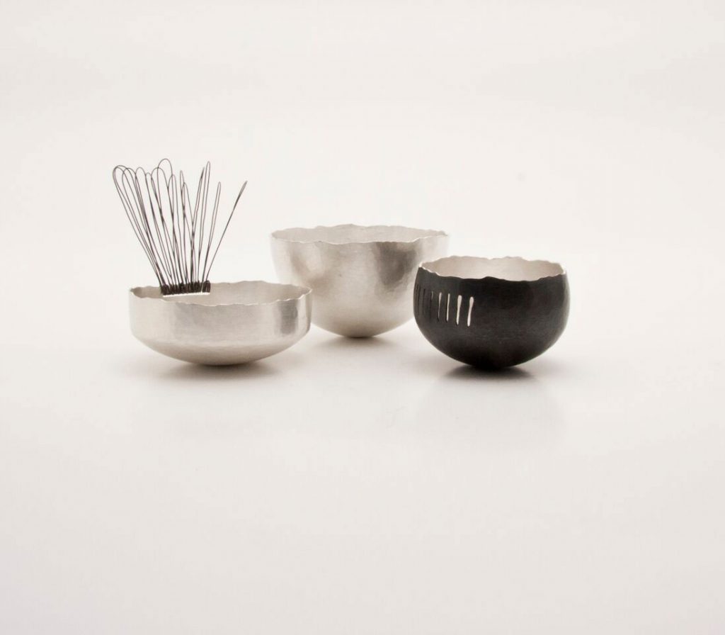 Alison-Jackson_Table-Tools_image-2