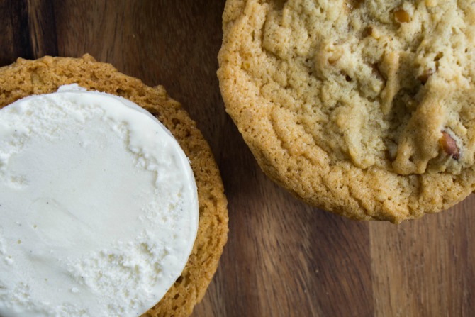 CookieIcecreamSandwich_3