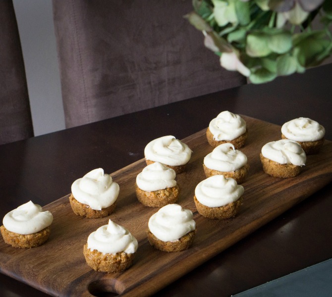 Mini_carrot_cakes_9