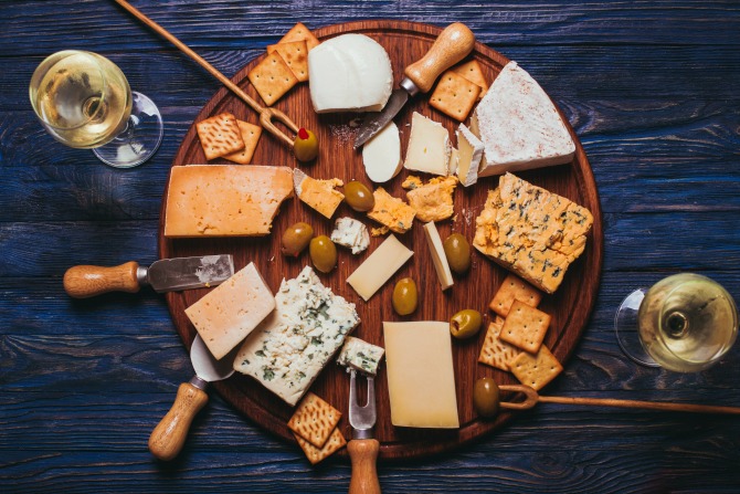 cheeseboard-food_feature