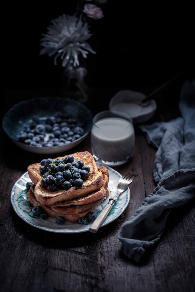 frangelico-french-toast-with-blueberries-and-vanilla-bean-creme-fraiche-anisa-sabet-the-macadames-20-15