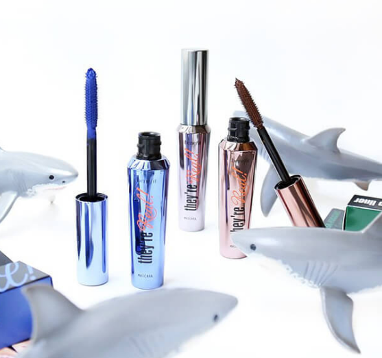 BENEFIT MASCARA