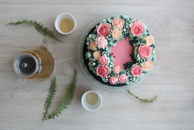 Your wedding cake in bloom