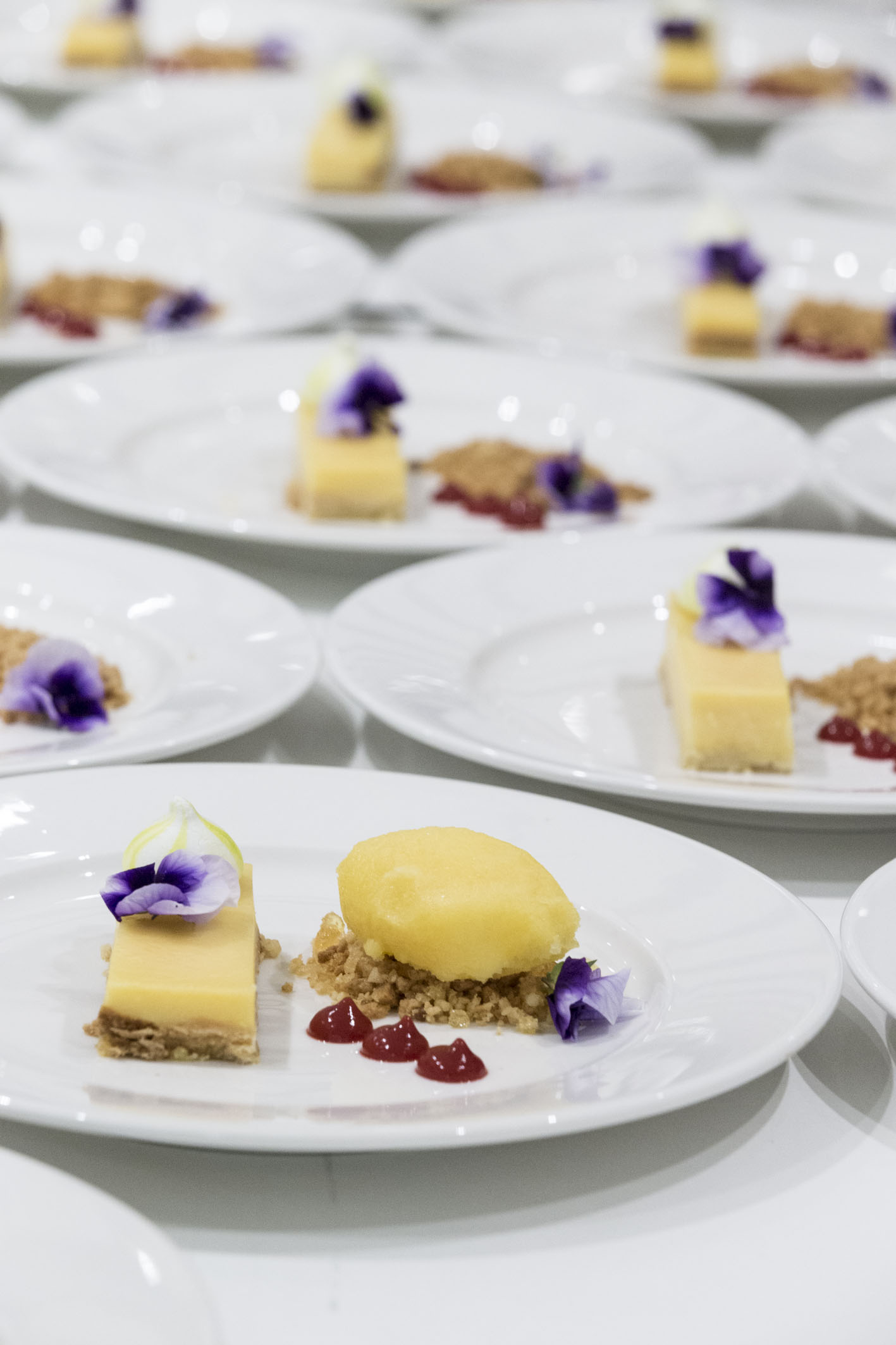 Gin & tonic tart, macadamia crumble, mascarpone sorbet