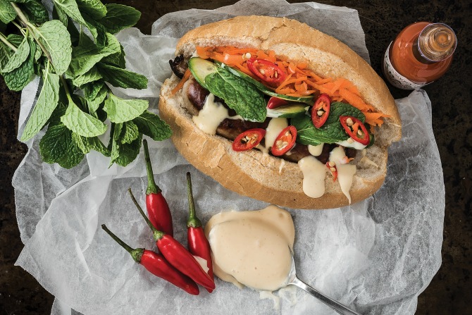 GOURMET_HOTDOGS_HC_MAGAZINE-2