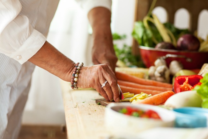 How to boost your willpower and stick with your diet