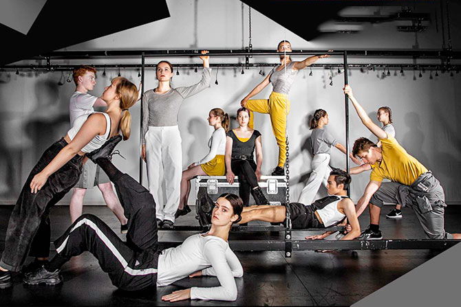  Local youth dancers Filling the Space