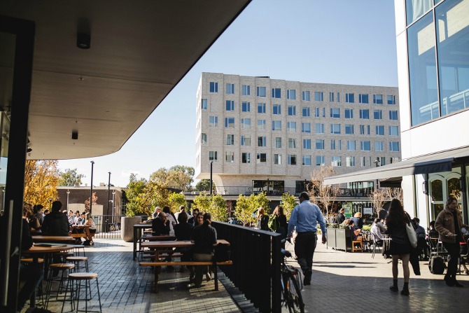 12 cheap eats in the Kambri precinct for $10 and under