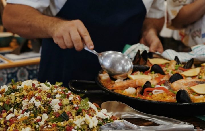 Recipe: Alex Piris’ Spanish Seafood Paella and Casablanca Salad