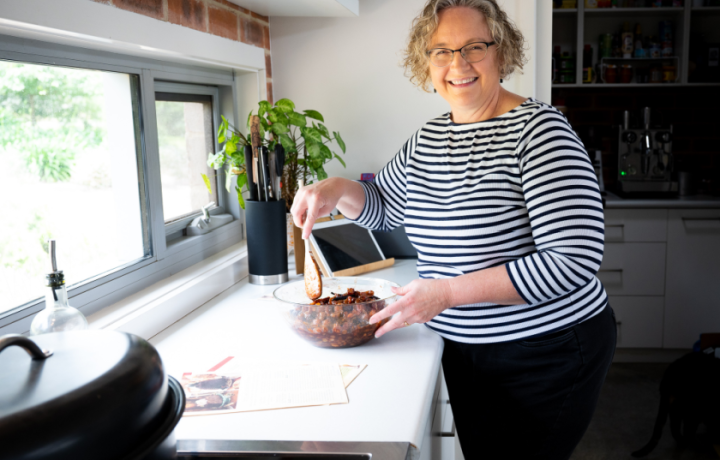 Emma Bickley: Julie Nichols makes my first ever Christmas Pudding