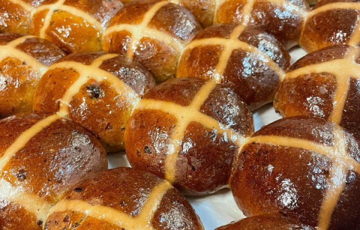 8+ spots to get your local hot cross bun fix in Canberra this Easter