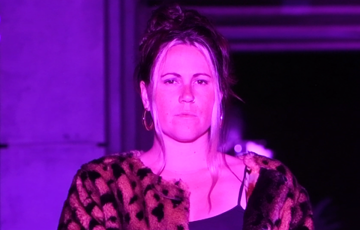 Edgy rave undertones and sweet ethereal melodies: meet NeonHoney