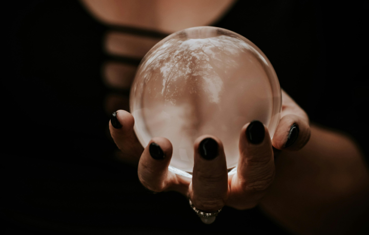 Raising Spirits in the Capital: Canberra REP’s Blithe Spirit
