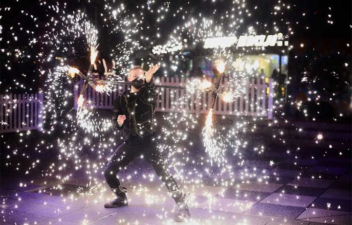 Fire, Flips, and Flavour: a perfect day (and night) at Winter in the City