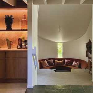 The reinvention of an ‘80s Bert Reid townhouse and its stylish new chapter